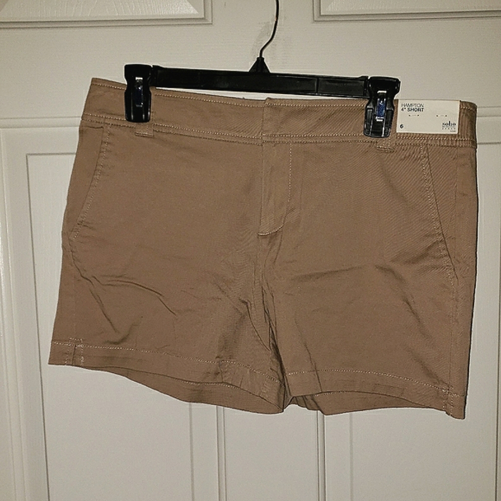 New York & Co Hampton 4" Short, Khaki, Size6